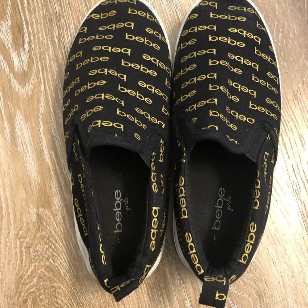 Bebe Girls Size 1 Black Gold Logo Slip-On Sneakers Shoes